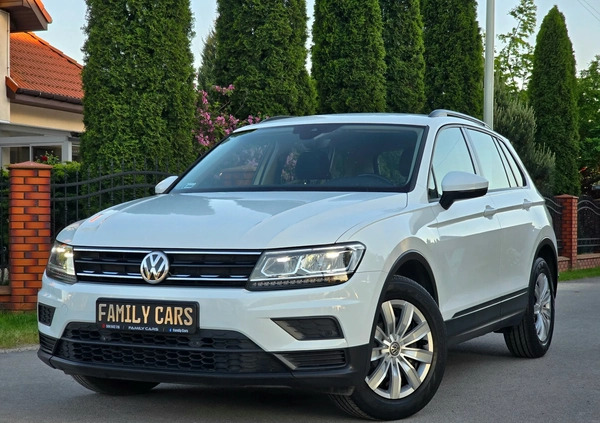 samochody osobowe Volkswagen Tiguan cena 69999 przebieg: 181000, rok produkcji 2016 z Łask